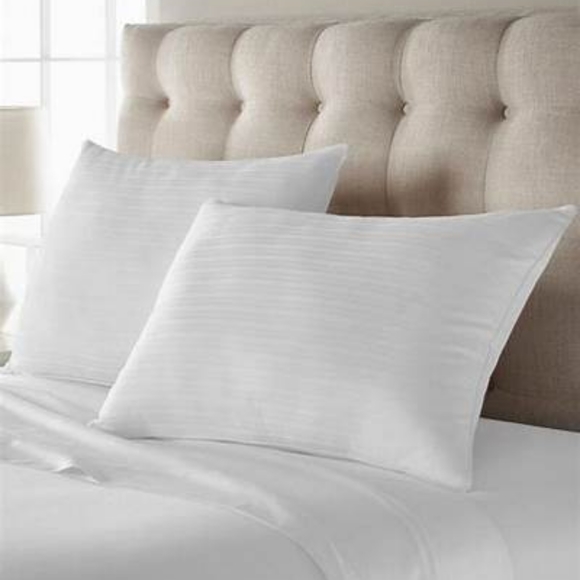 CHARTER CLUBSuperluxe REBOUND 300-Thread Count Soft Density King Pillow, Create - Picture 1 of 5